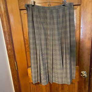 Vintage 100% wool Pendleton pleated skirt 16P